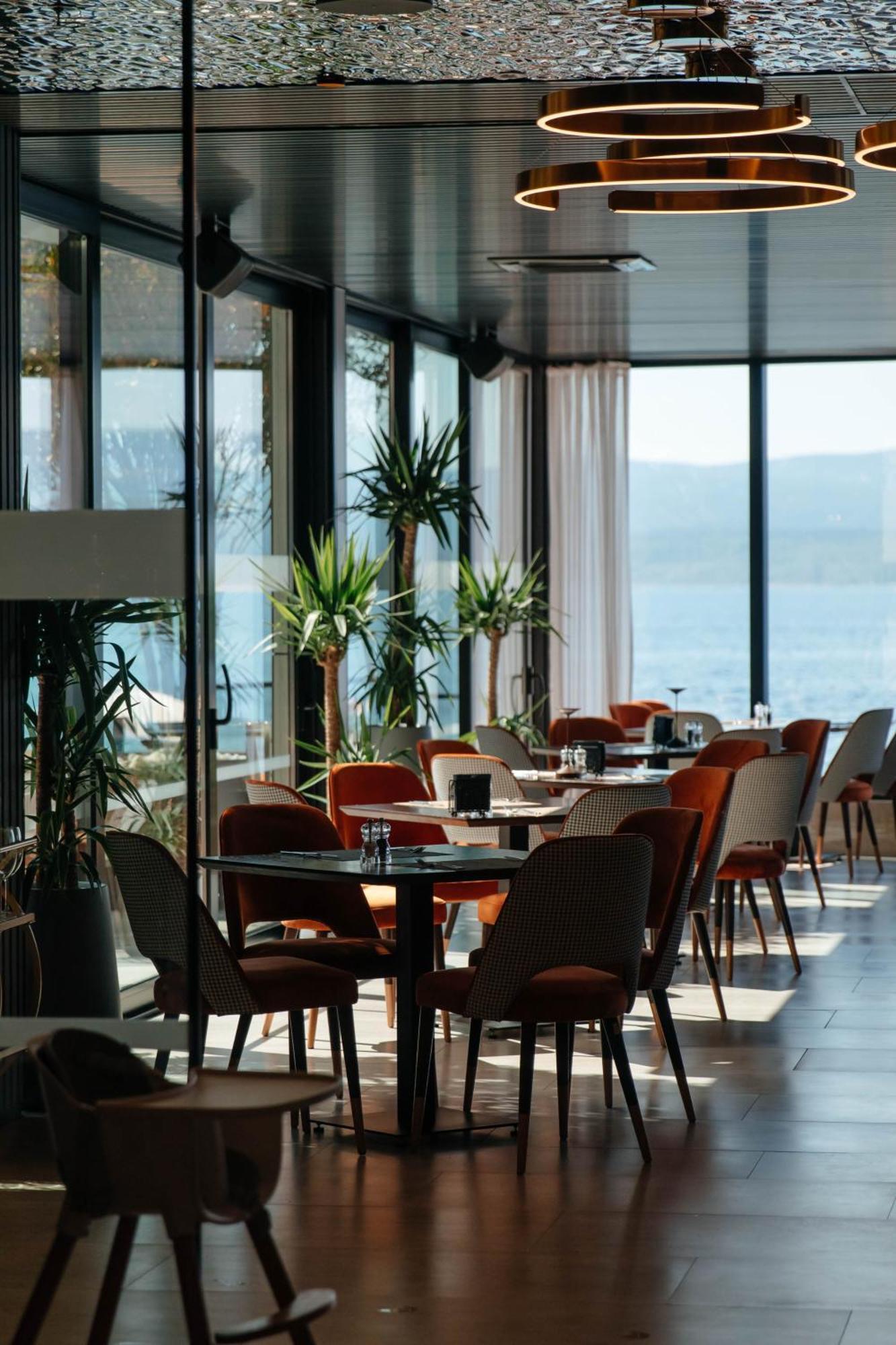 Hotel Medistone Omiš Exterior foto